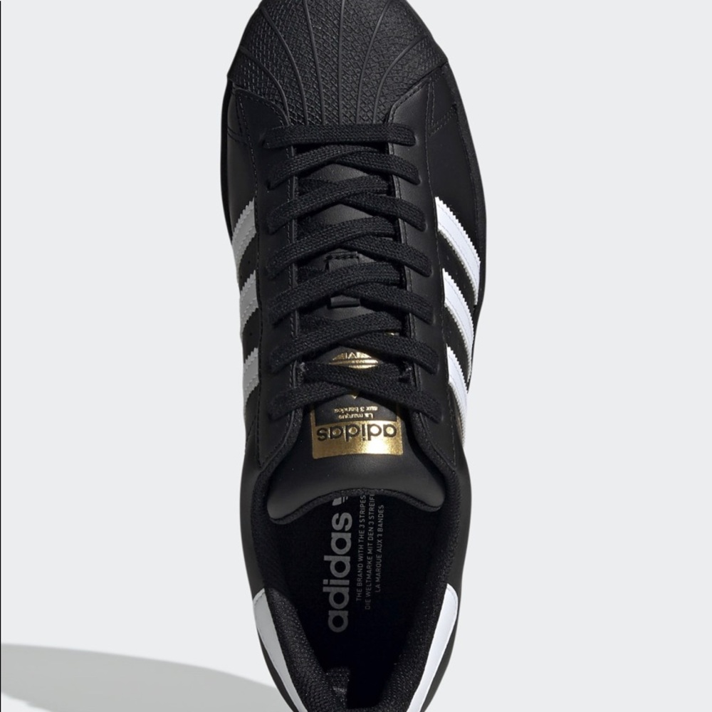 Adidas - Picture 3 of 7